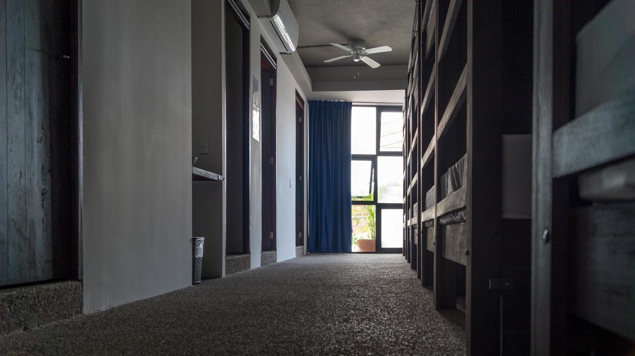 פוארטו ואלארטה Los Muertos Hostal חדר תמונה